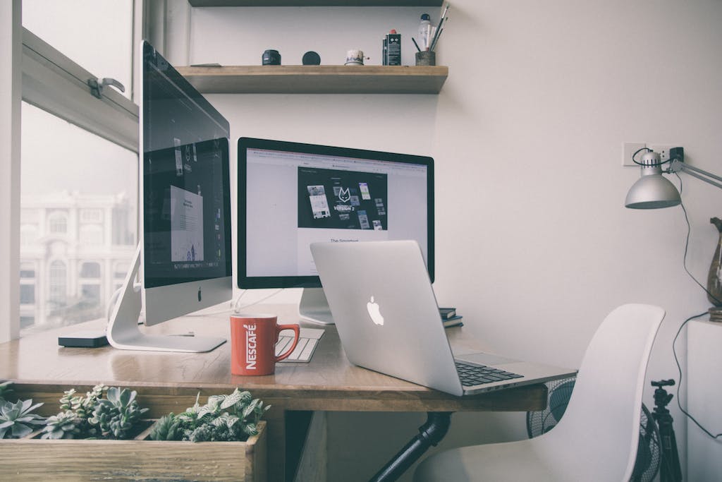 Silver Imac